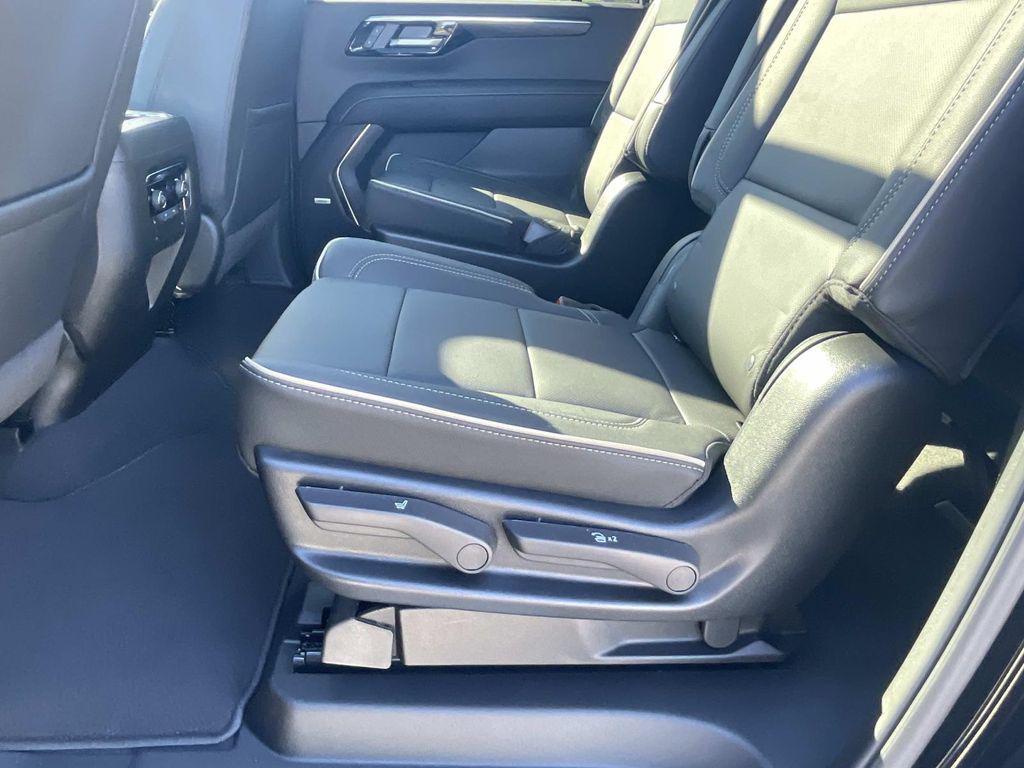 new 2026 Chevrolet Suburban car, priced at $81,291