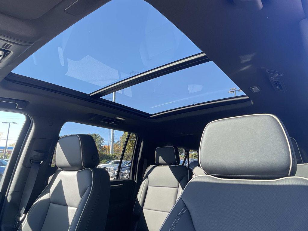 new 2026 Chevrolet Suburban car, priced at $81,291