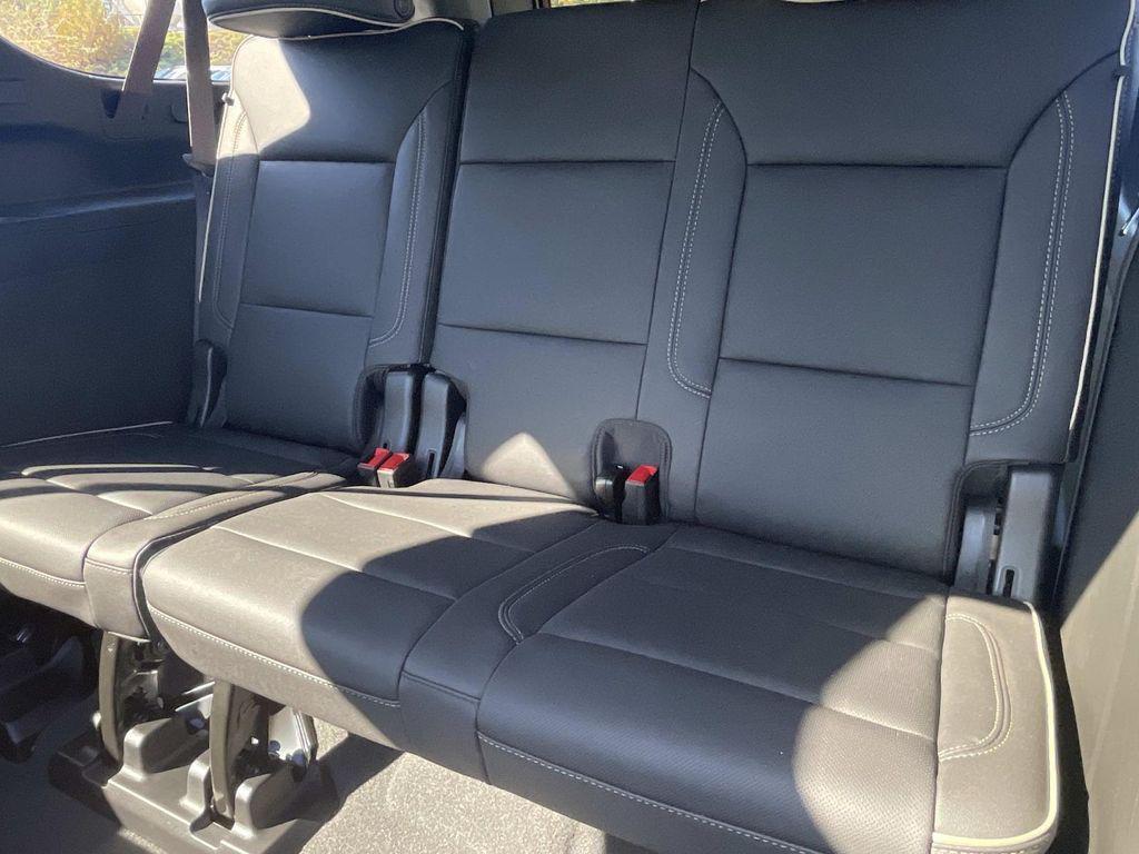 new 2026 Chevrolet Suburban car, priced at $81,291