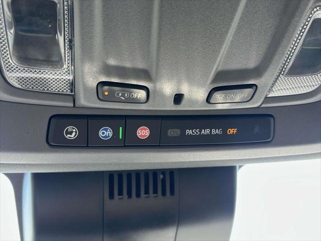 used 2022 Chevrolet Silverado 1500 car, priced at $35,990