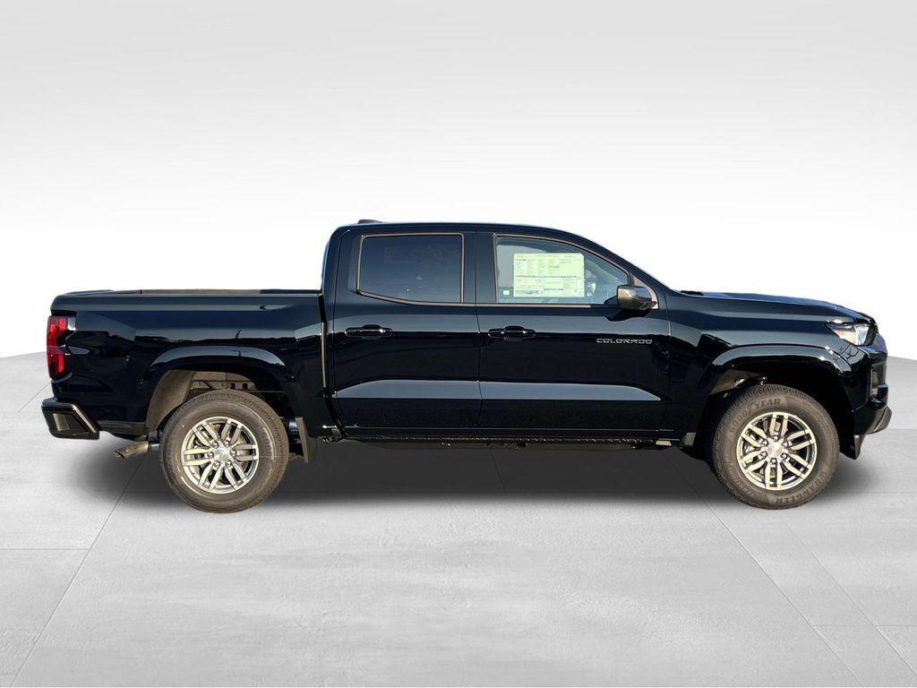 new 2026 Chevrolet Colorado car, priced at $38,014