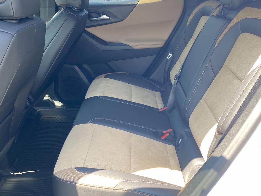 new 2026 Chevrolet Equinox car, priced at $35,353