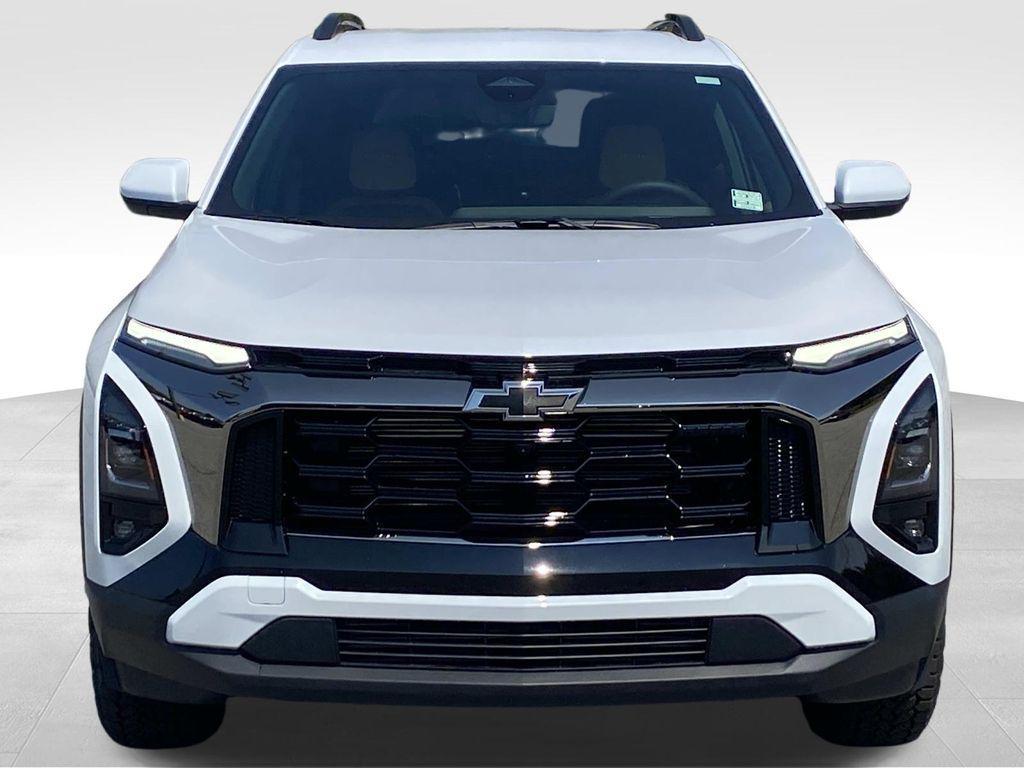 new 2026 Chevrolet Equinox car, priced at $35,353