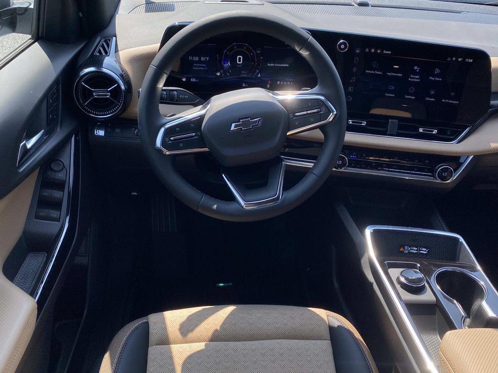 new 2026 Chevrolet Equinox car, priced at $35,353