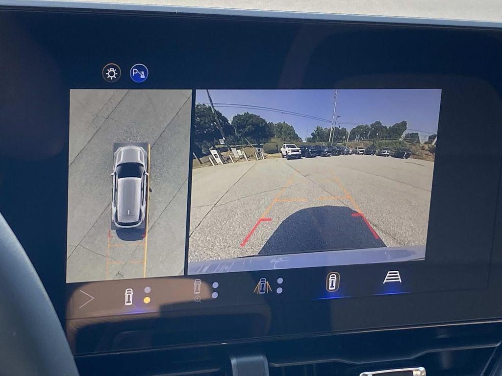 new 2026 Chevrolet Equinox car, priced at $35,353