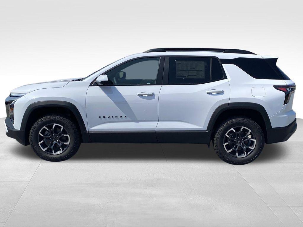 new 2026 Chevrolet Equinox car, priced at $35,353