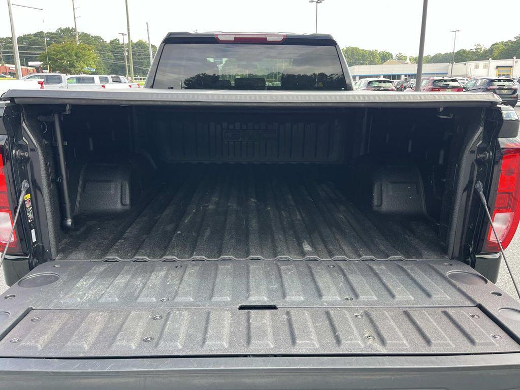 used 2022 GMC Sierra 1500 car, priced at $34,790