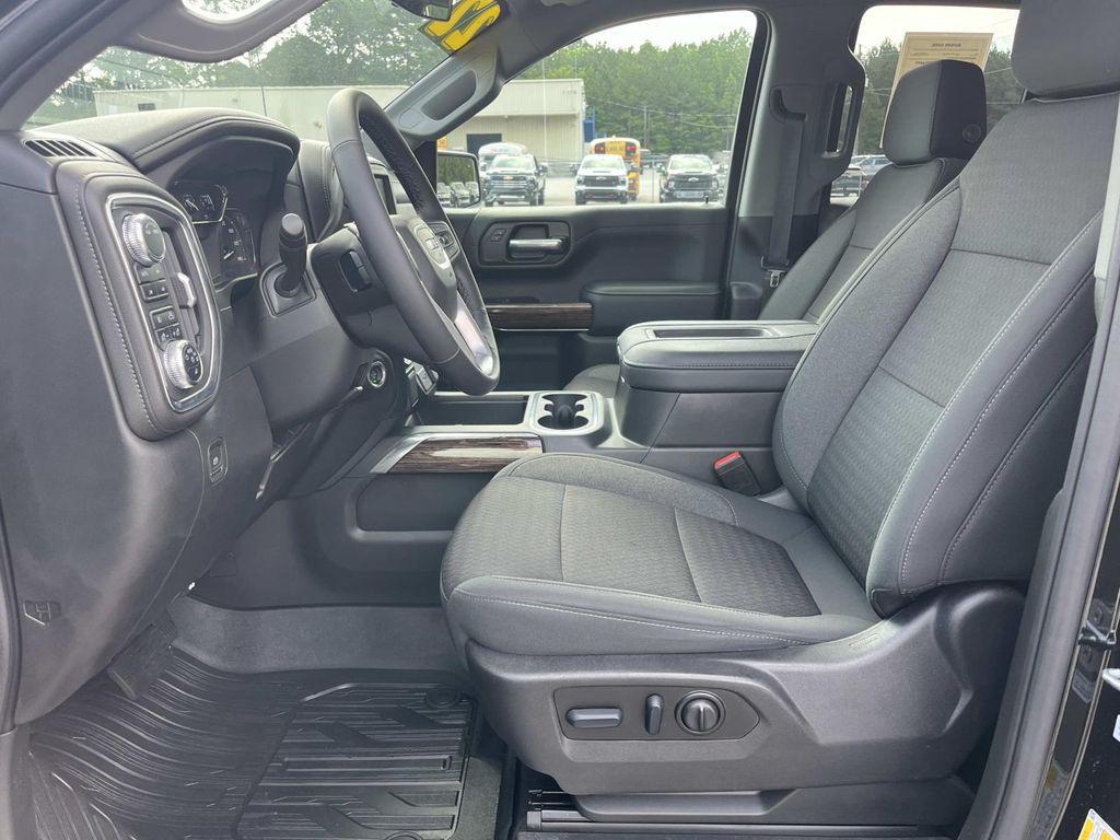 used 2022 GMC Sierra 1500 car, priced at $34,790