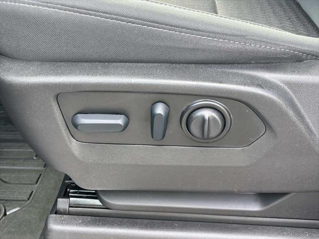 used 2022 GMC Sierra 1500 car, priced at $35,990