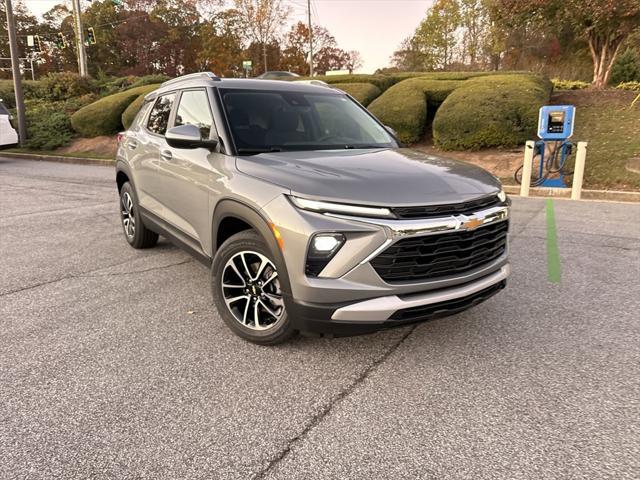 new 2025 Chevrolet TrailBlazer car, priced at $25,488