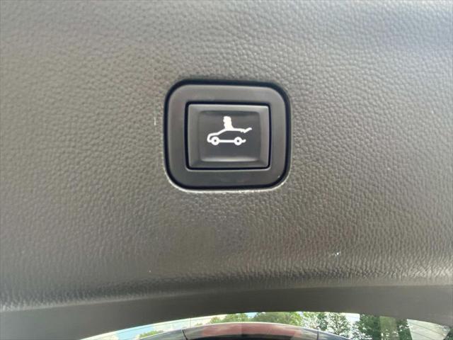 used 2022 Buick Enclave car, priced at $29,390