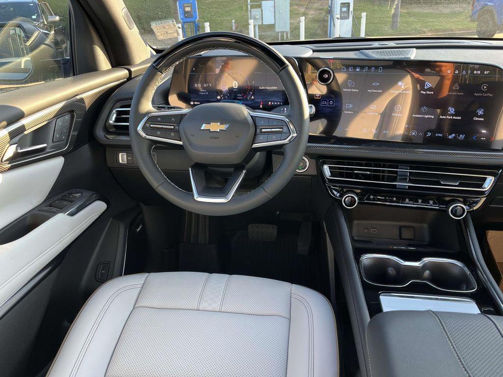 new 2026 Chevrolet Traverse car, priced at $58,074