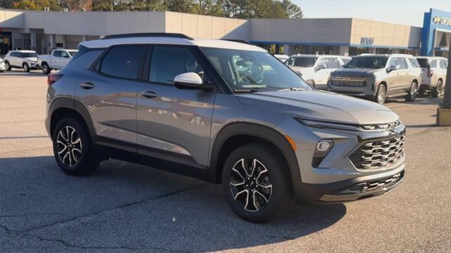 new 2025 Chevrolet TrailBlazer car, priced at $28,391