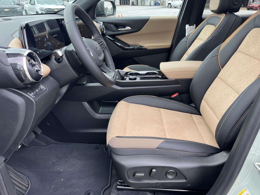 new 2026 Chevrolet Equinox car, priced at $36,505