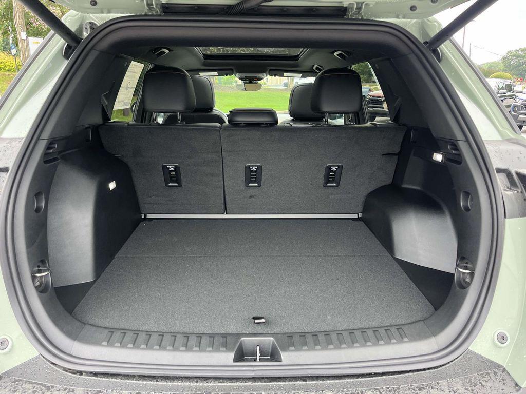 new 2026 Chevrolet Equinox car, priced at $36,505