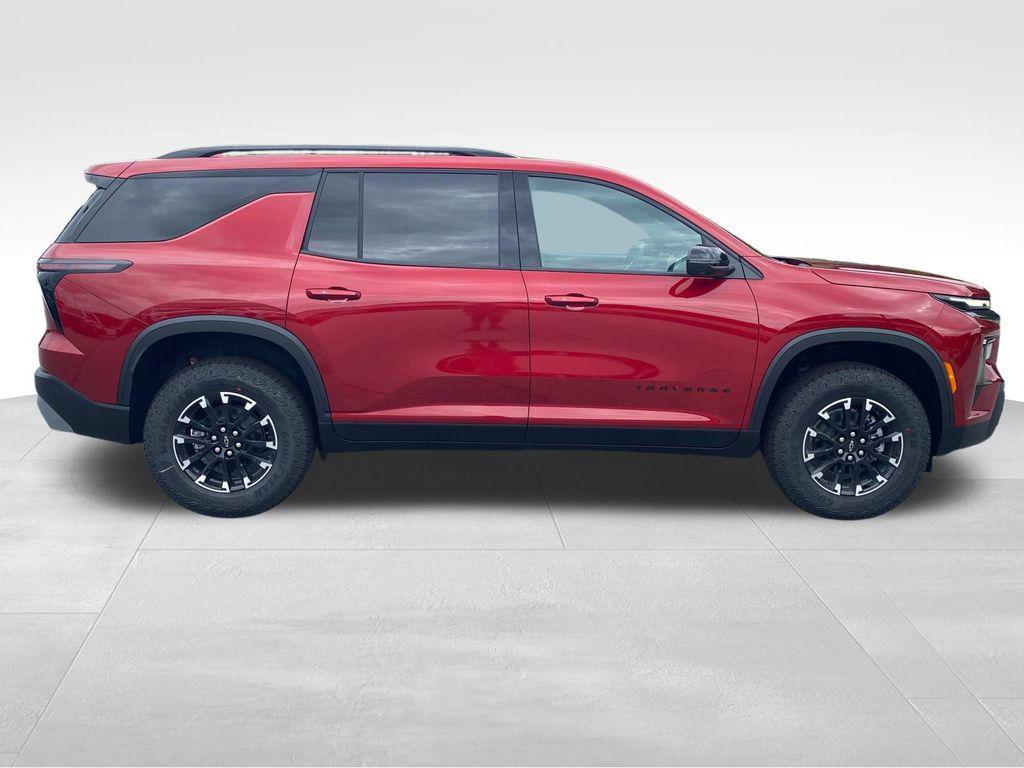 new 2026 Chevrolet Traverse car, priced at $53,136