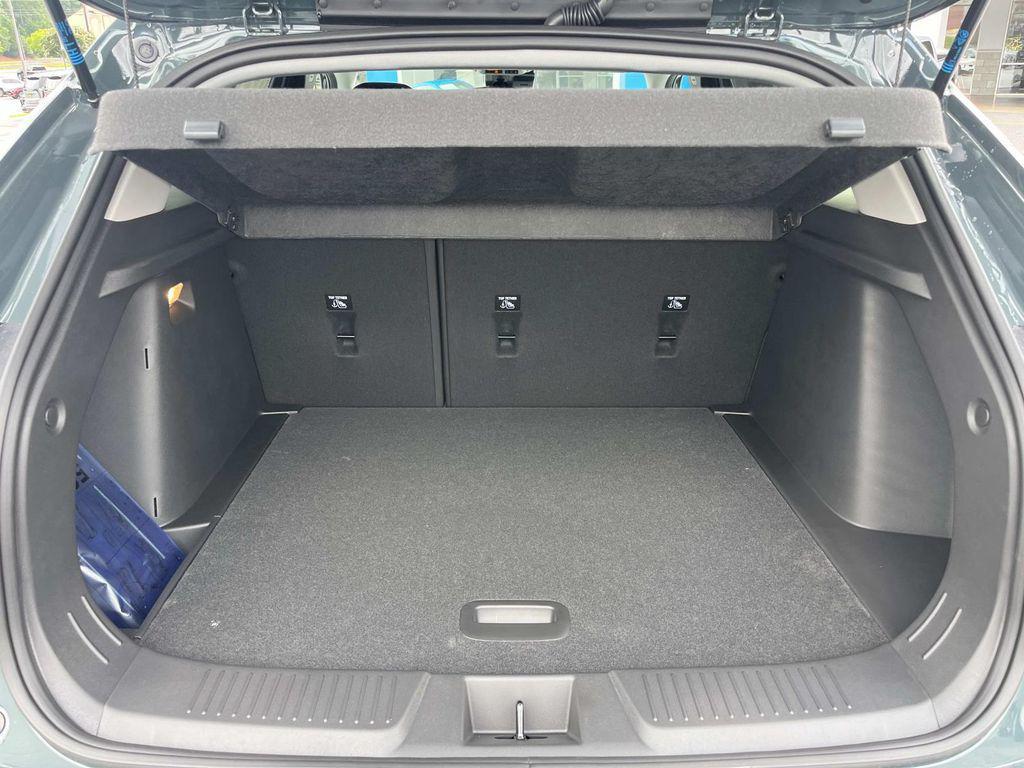 new 2025 Chevrolet Trax car, priced at $24,083