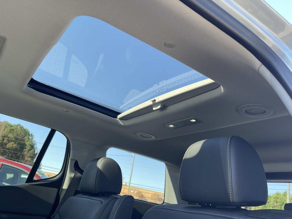 used 2023 GMC Acadia car, priced at $32,990