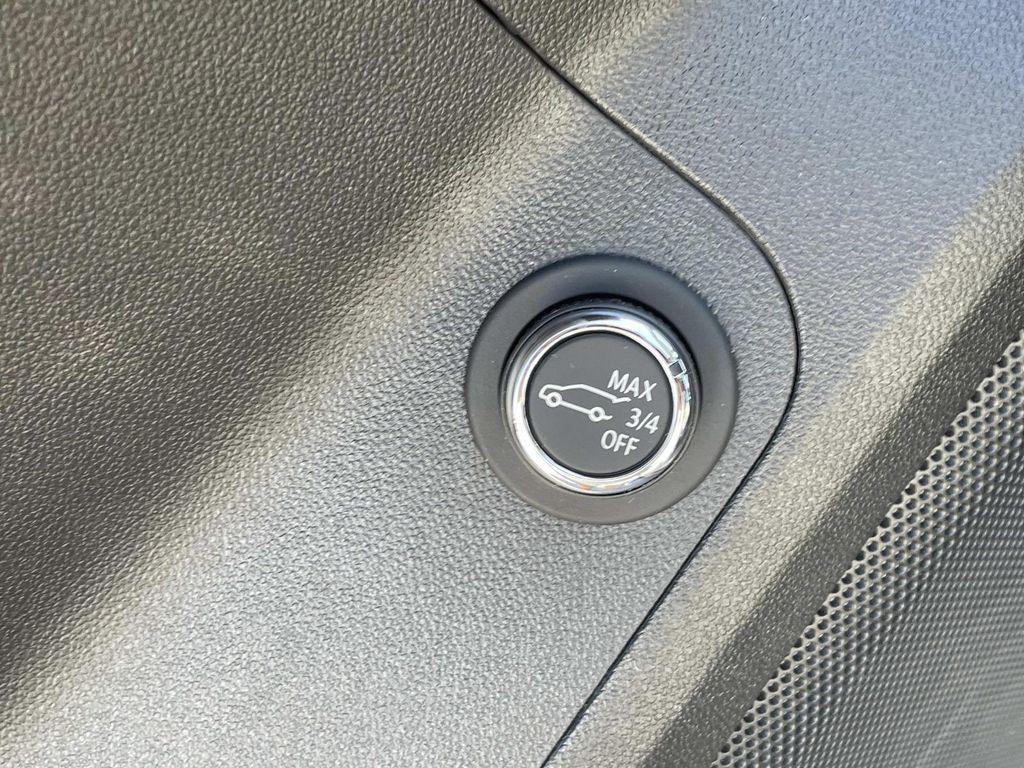 used 2023 GMC Acadia car, priced at $32,990