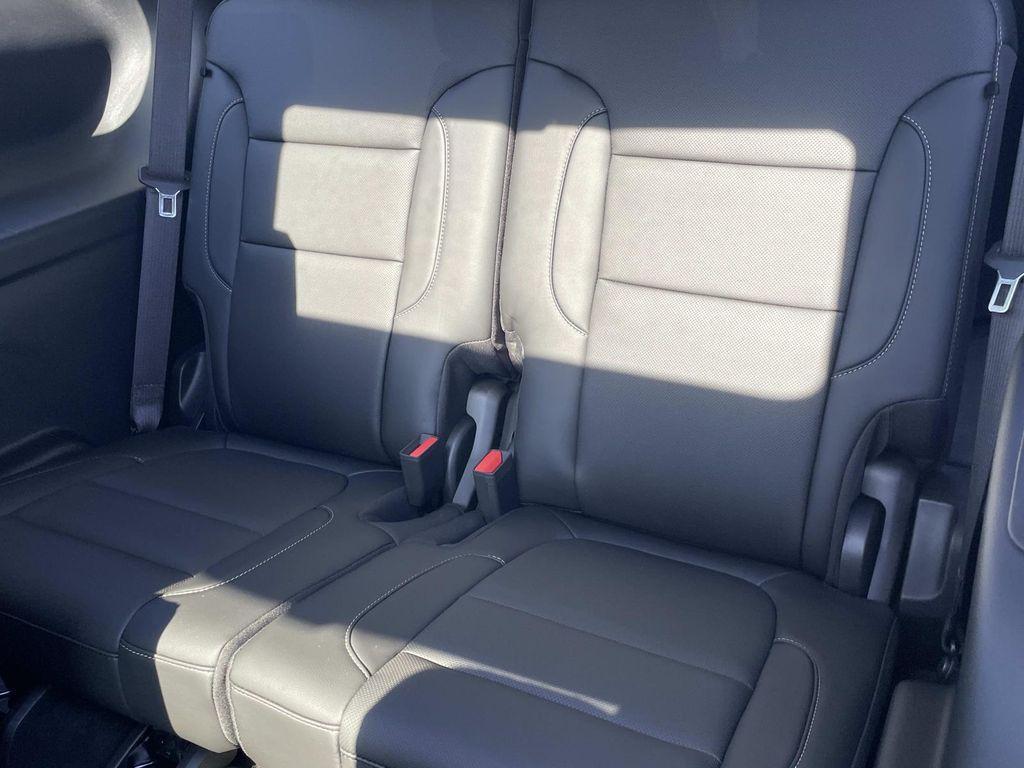 used 2023 GMC Acadia car, priced at $32,990