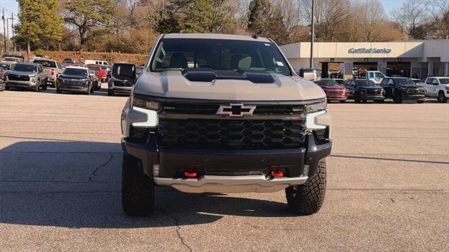 new 2025 Chevrolet Silverado 1500 car, priced at $70,265