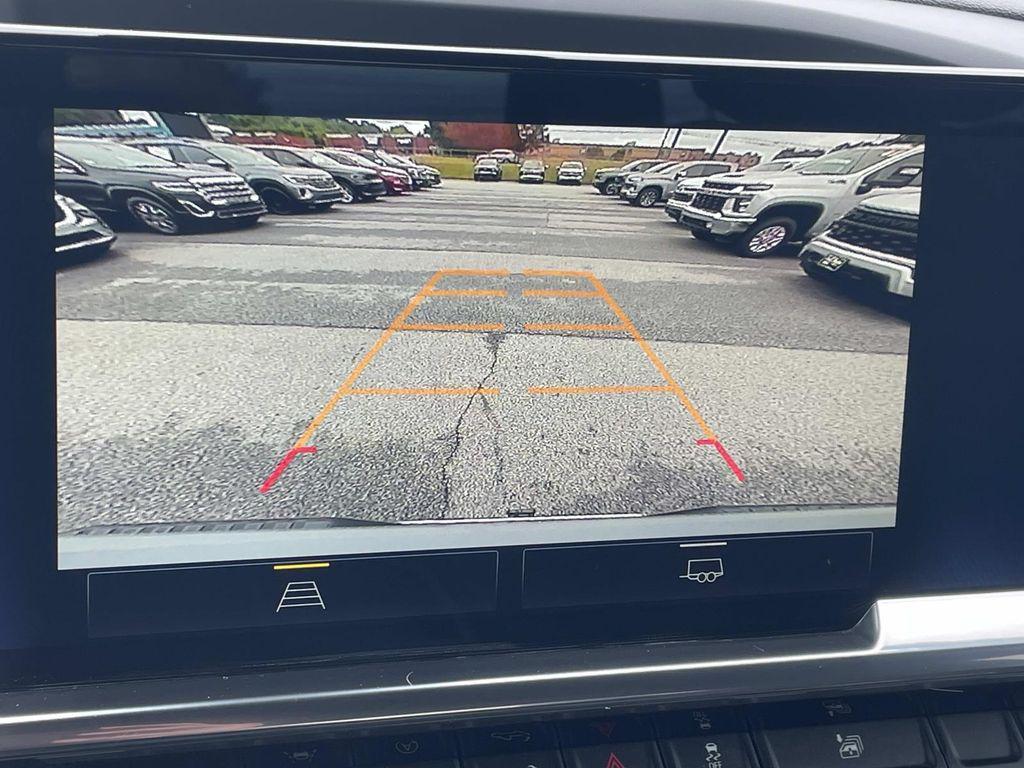 used 2024 Chevrolet Silverado 1500 car, priced at $37,990