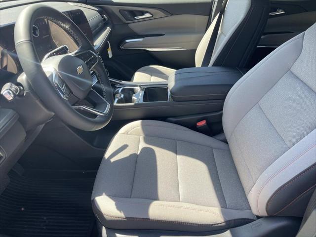 new 2025 Chevrolet Traverse car, priced at $41,227