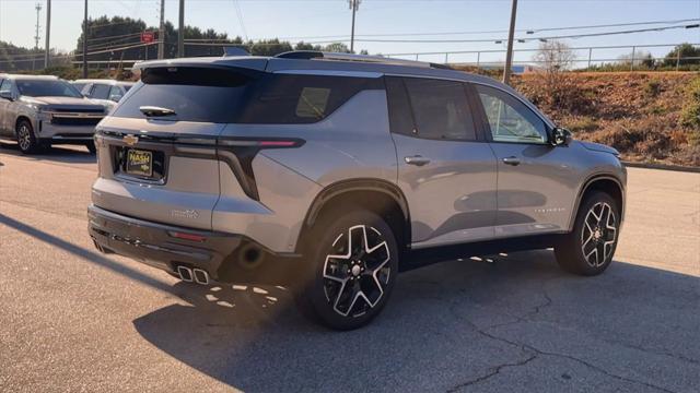 new 2025 Chevrolet Traverse car, priced at $55,648