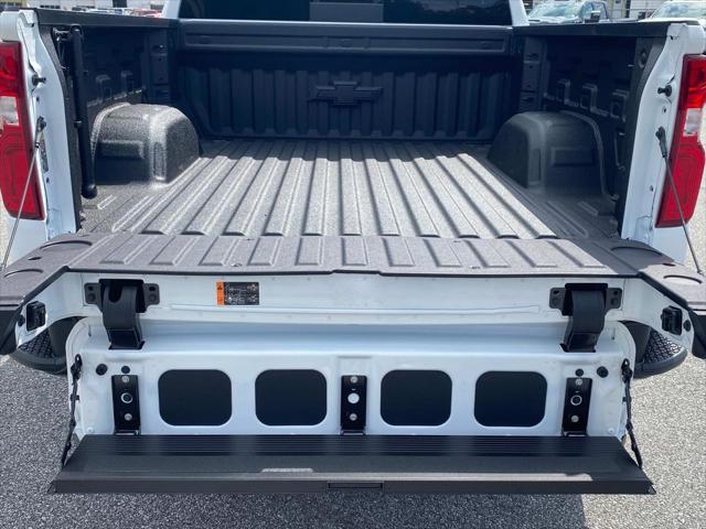 new 2025 Chevrolet Silverado 1500 car, priced at $62,015