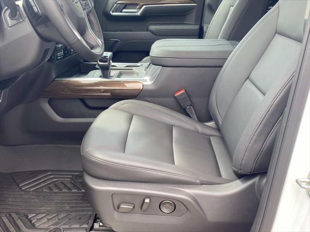 new 2025 Chevrolet Silverado 1500 car, priced at $62,015