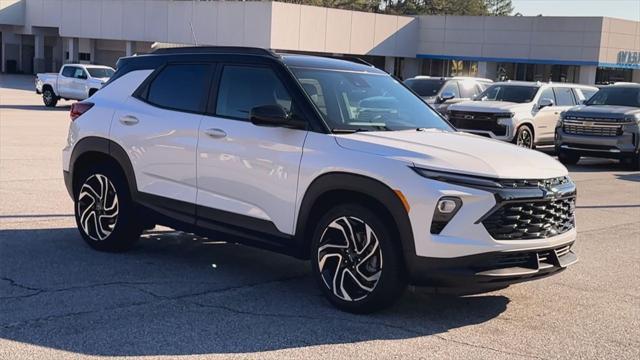 new 2025 Chevrolet TrailBlazer car, priced at $32,574