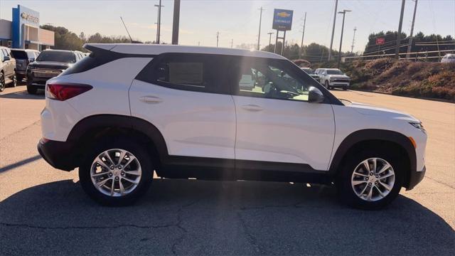 new 2025 Chevrolet TrailBlazer car, priced at $24,425