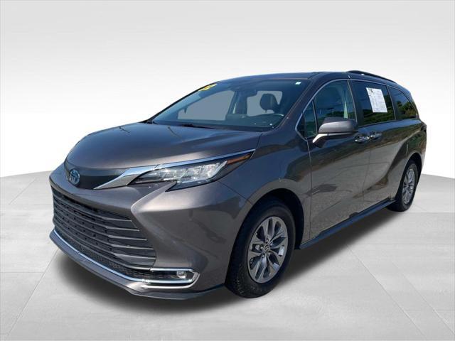 used 2022 Toyota Sienna car, priced at $34,790