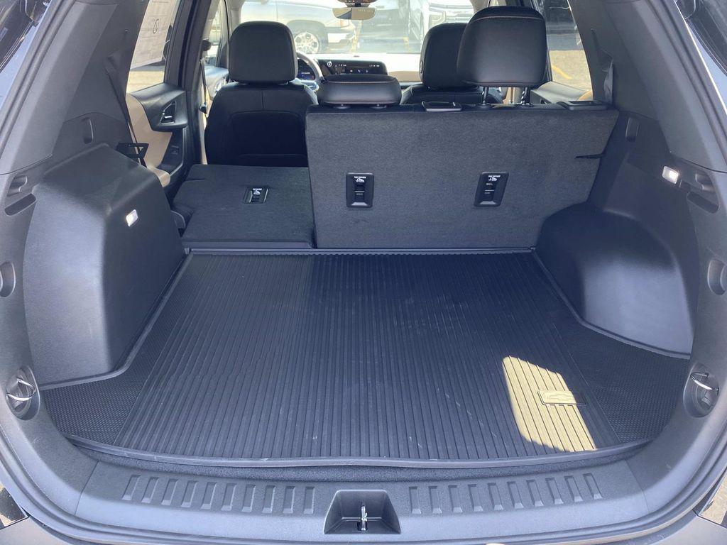 new 2026 Chevrolet Equinox car, priced at $34,418