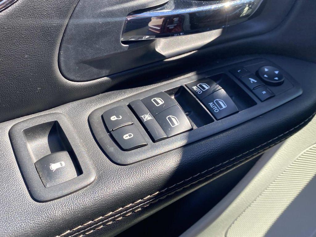 used 2014 Chrysler Town & Country car, priced at $5,990