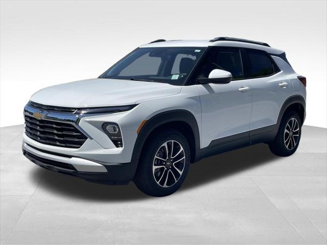 new 2025 Chevrolet TrailBlazer car, priced at $24,707