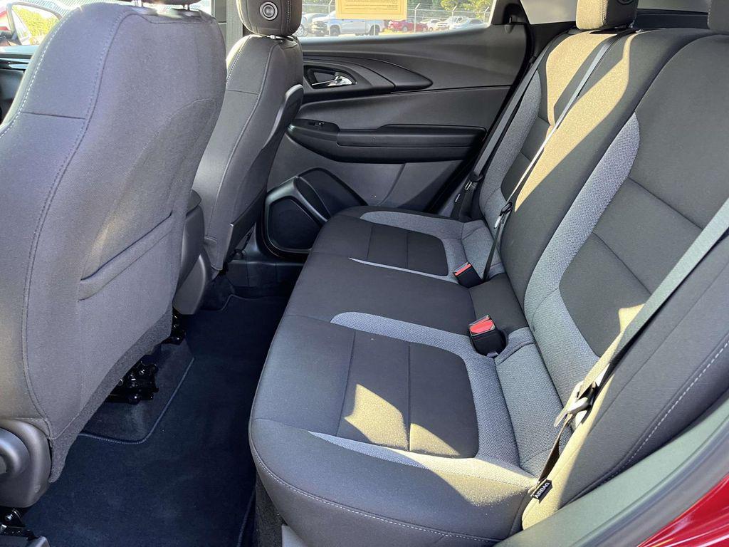 new 2025 Chevrolet TrailBlazer car, priced at $22,957