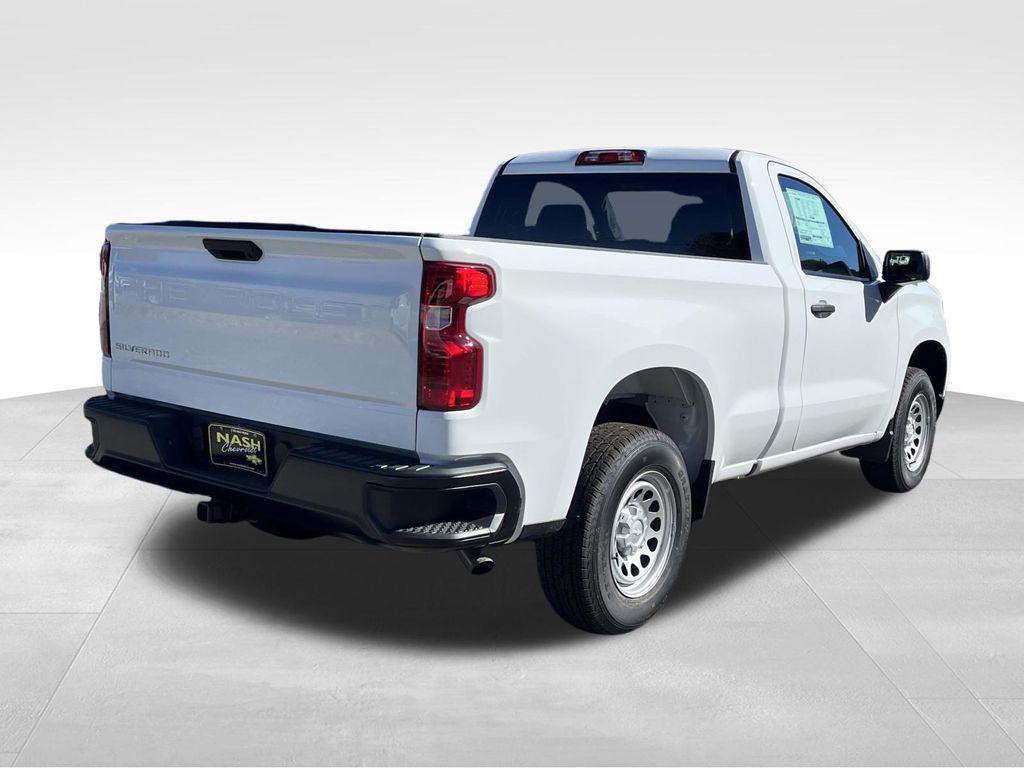 new 2026 Chevrolet Silverado 1500 car, priced at $33,673