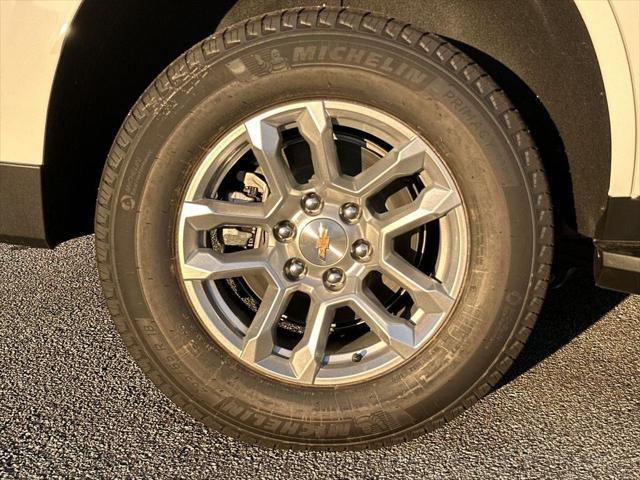 new 2025 Chevrolet Tahoe car, priced at $58,075
