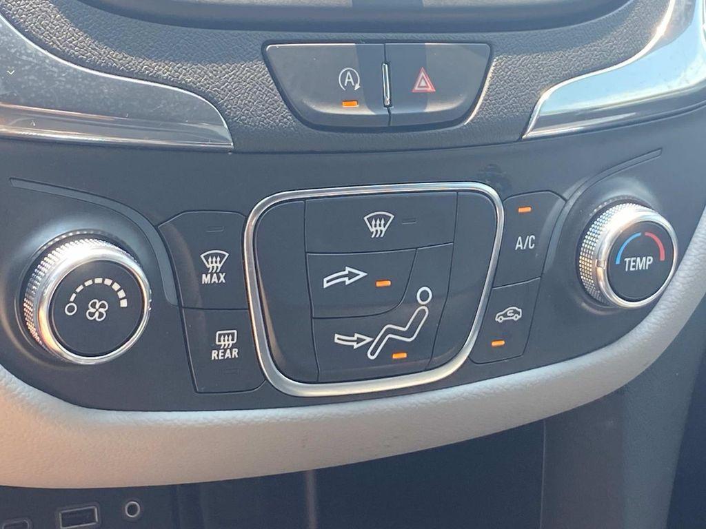 used 2022 Chevrolet Equinox car, priced at $20,790