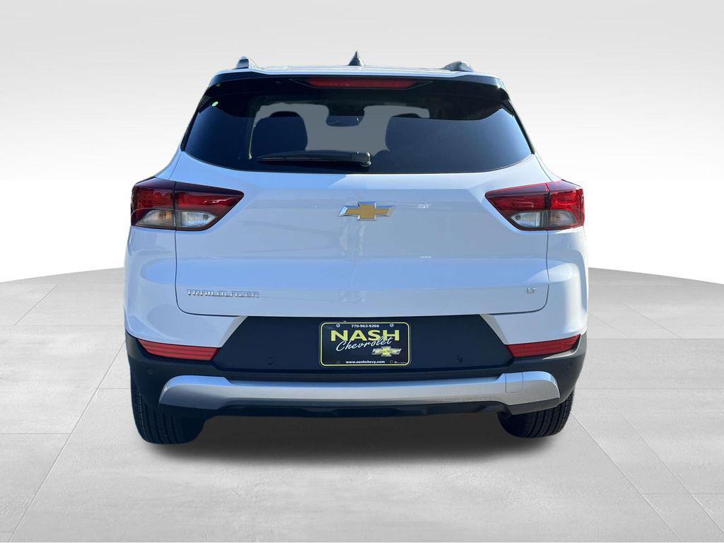 new 2026 Chevrolet TrailBlazer car, priced at $28,392