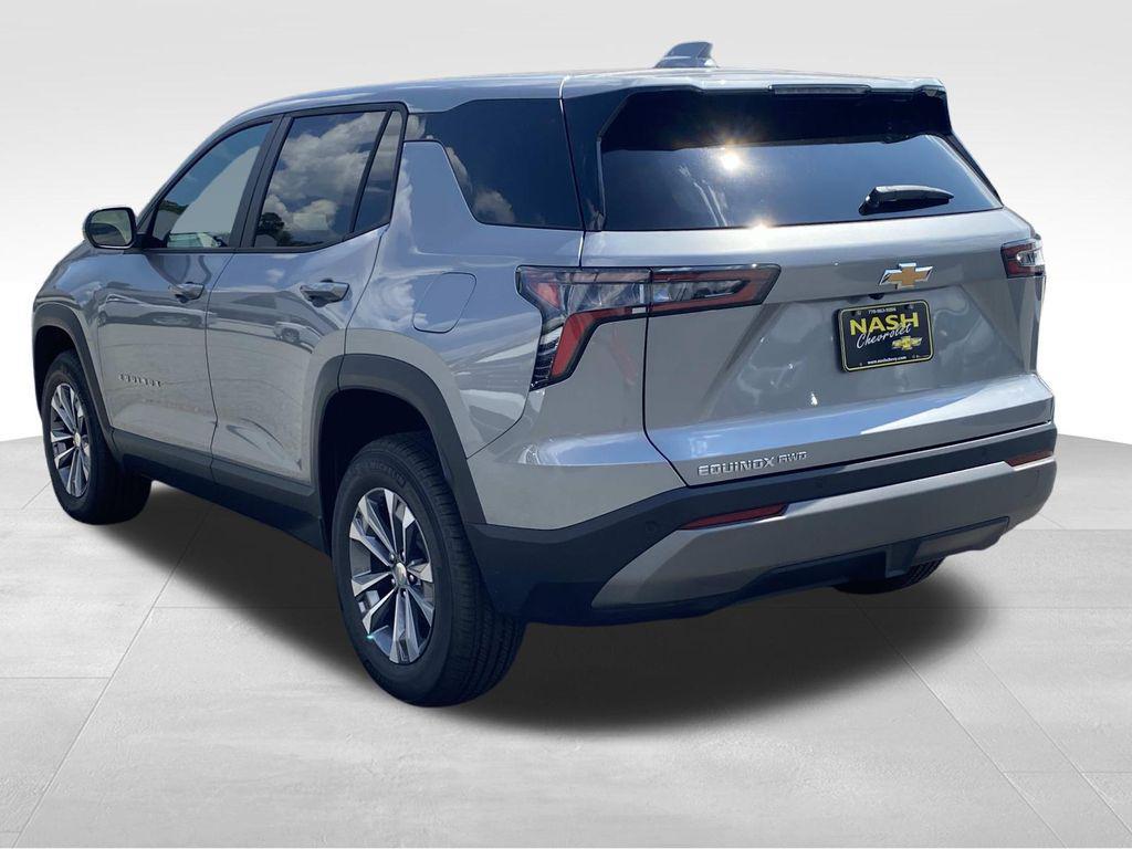 new 2026 Chevrolet Equinox car, priced at $33,547