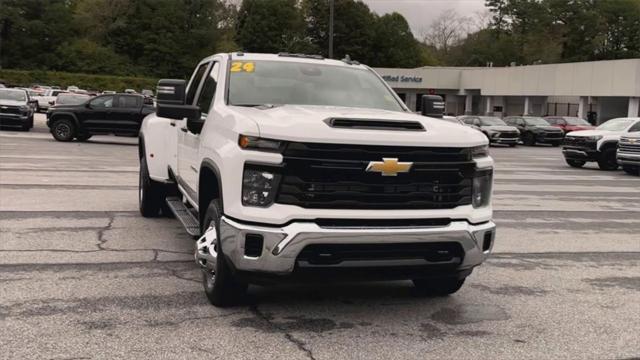 used 2024 Chevrolet Silverado 3500 car, priced at $62,490