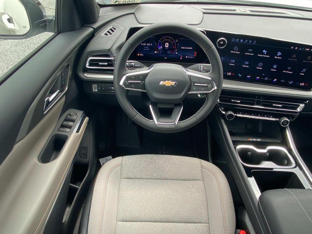 new 2026 Chevrolet Traverse car, priced at $43,497