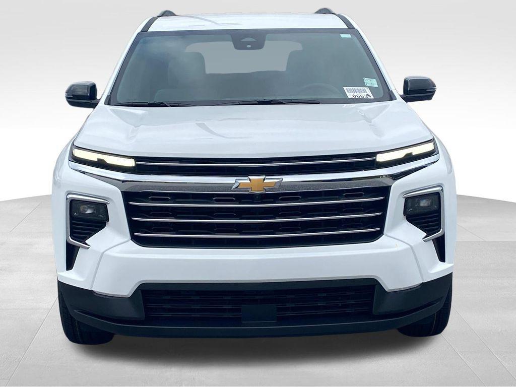 new 2026 Chevrolet Traverse car, priced at $43,497