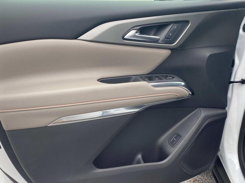 new 2026 Chevrolet Traverse car, priced at $43,497