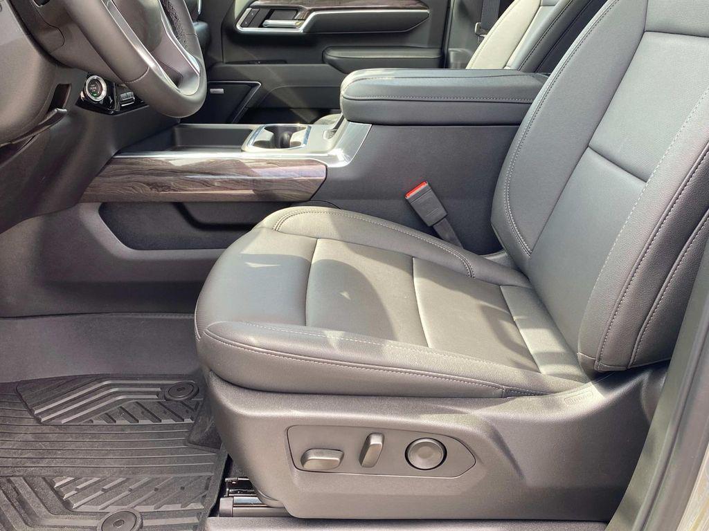 new 2025 Chevrolet Silverado 2500 car, priced at $76,559