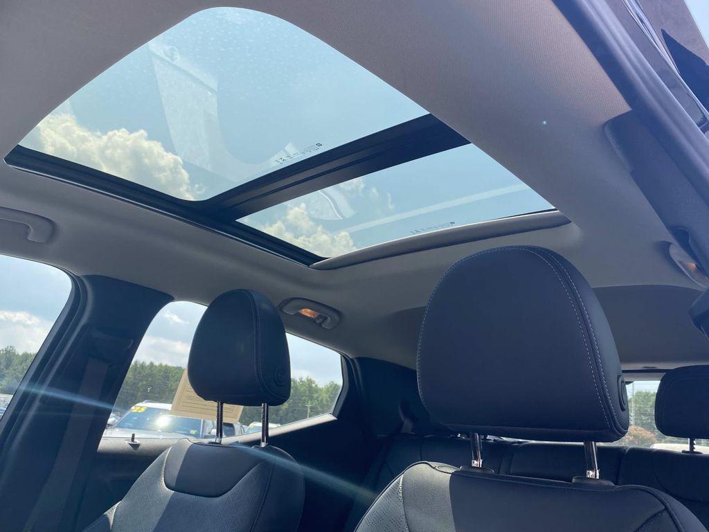 used 2022 Chevrolet Bolt EUV car, priced at $21,890