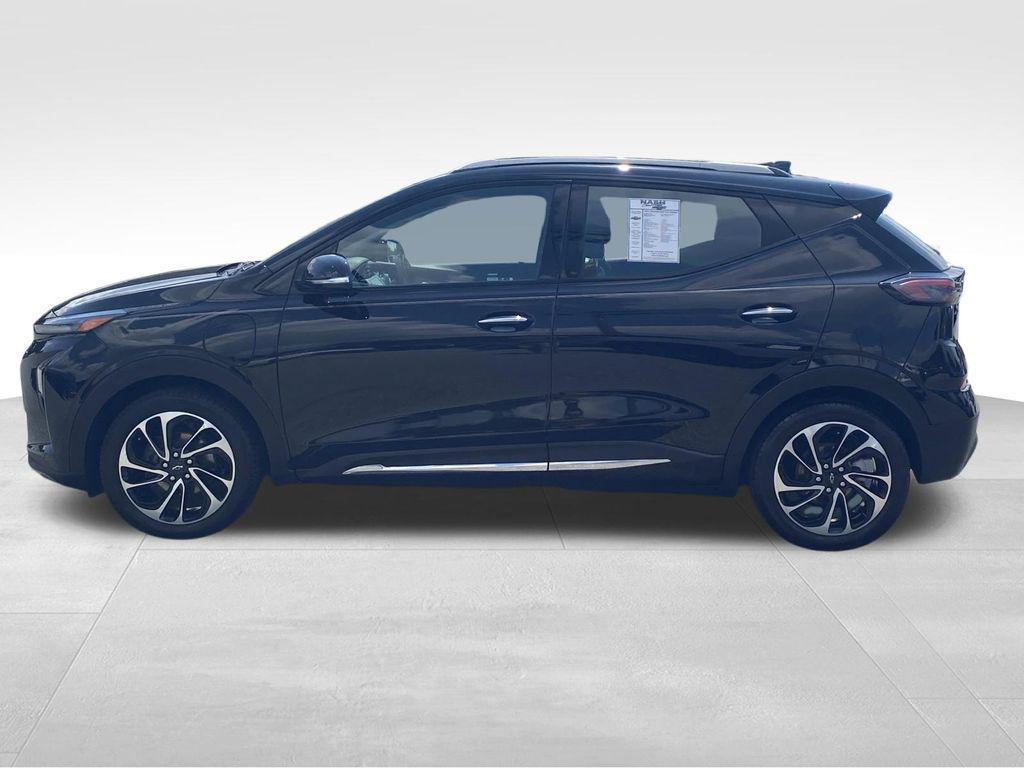 used 2022 Chevrolet Bolt EUV car, priced at $21,890