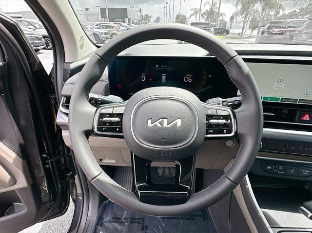 new 2025 Kia Carnival car, priced at $37,750